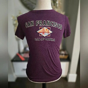 Purple San Francisco T-Shirt size Small